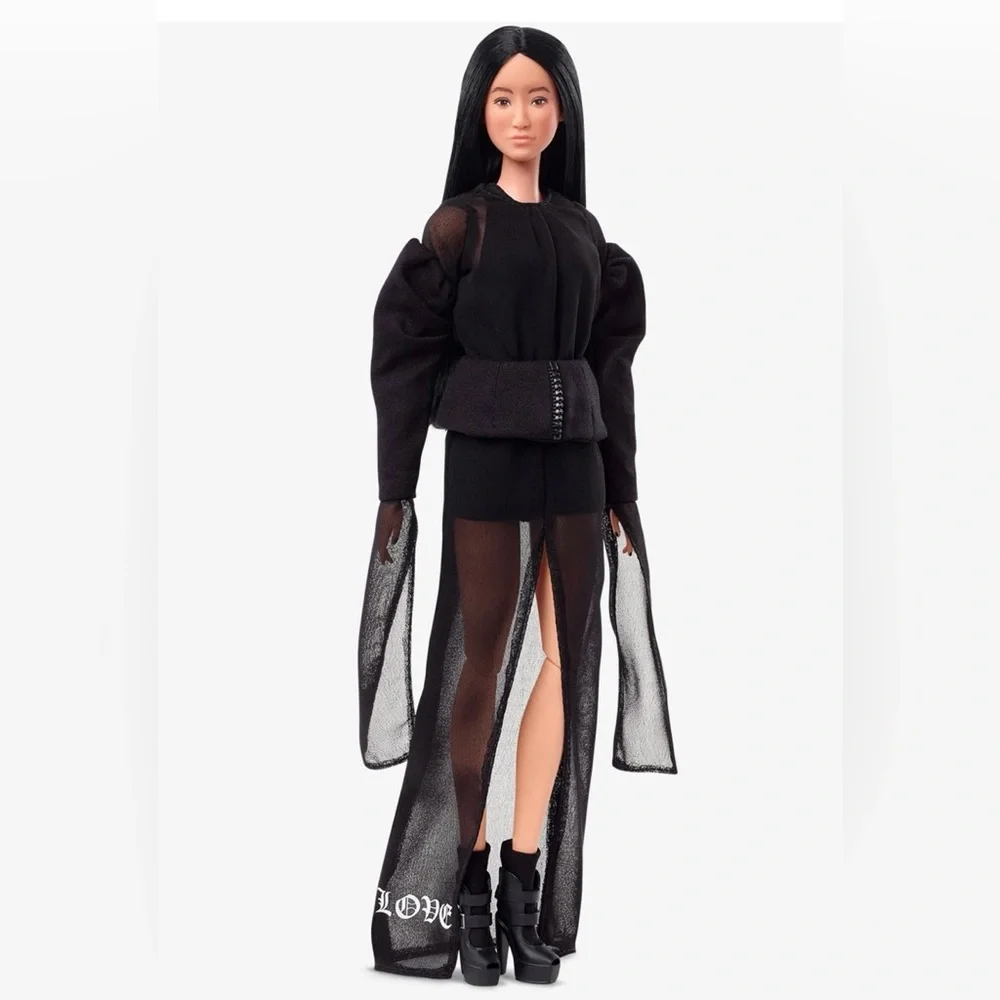 Barbie Signature Vera Wang